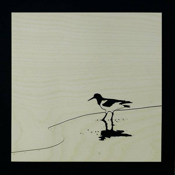 - a Sculpture by Rob Braybrooks, measuring 25 x 25 cm (H x W) £200